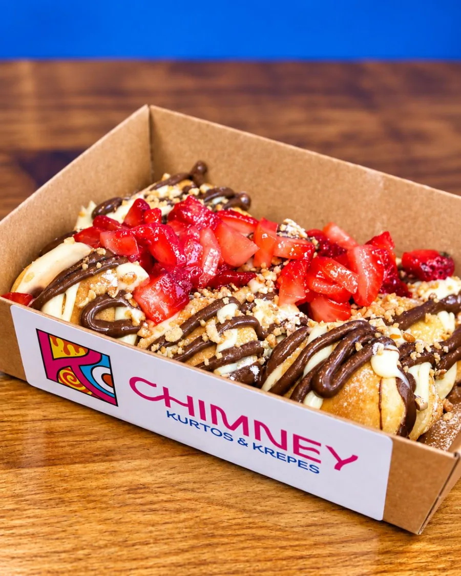 Mini pancakes con fresa Chimney